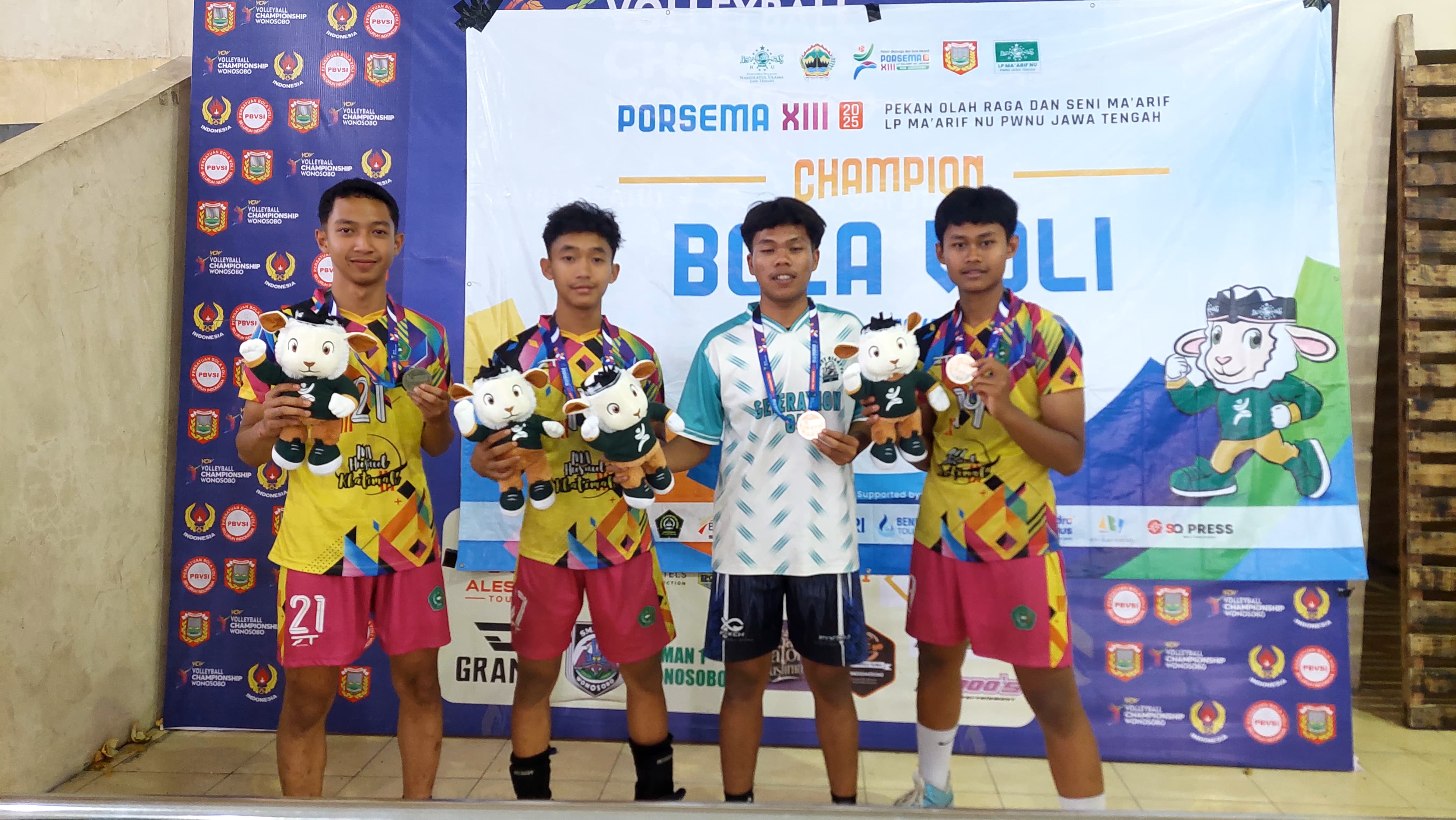 Lab Komputer Modern